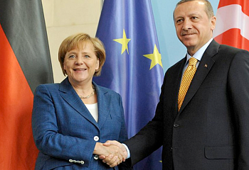 Çavuşoğlu: Erdoğan will nach Regierungsbildung Merkel einladen
