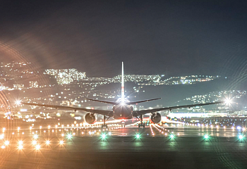 Istanbul Grand Airport IGA bekommt Leitlichter montiert