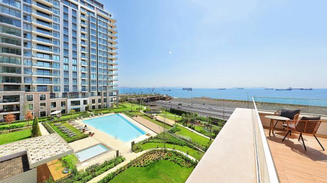 4+1 Apartment mit Meerblick in Istanbul