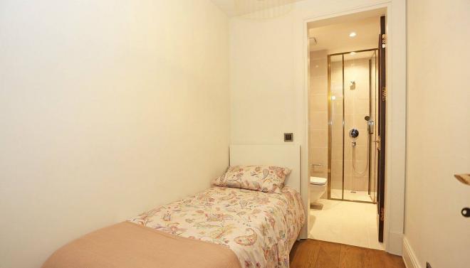 4+1 Apartment mit Meerblick in Istanbul