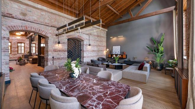 5+1 Apartment mit Meerblick in Istanbul