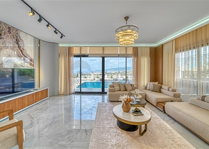 Luxusvilla im Bau in Kargicak