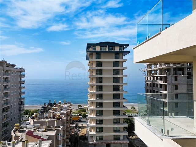 Luxus-Projekt an der ersten Küste in Mahmutlar