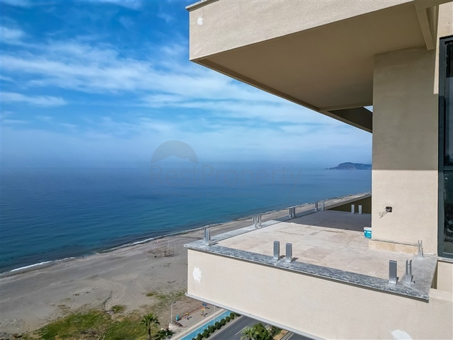 Luxus-Projekt an der ersten Küste in Mahmutlar