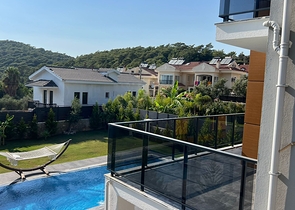 4+1-Villa in einer günstig gelegenen Gegend von Fethiye