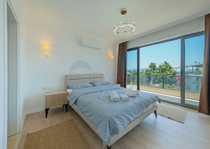 4+1-Villa im Bau im Stadtteil Fethiye 