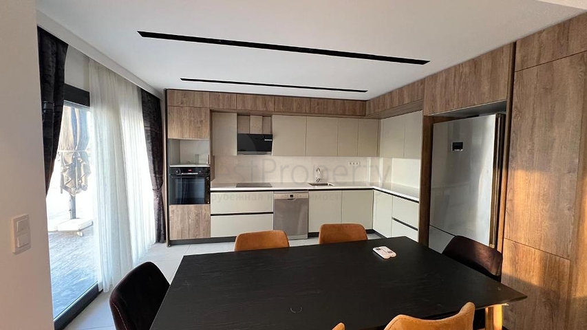 Neue 4+1-Villa in Fethiye 