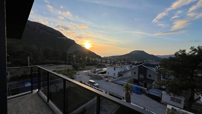 Neue 4+1-Villa in Fethiye 