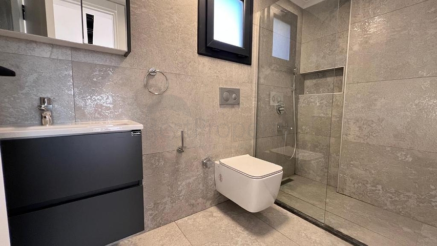 Neue 4+1-Villa in Fethiye 