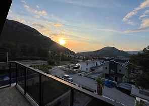 Neue 4+1-Villa in Fethiye 