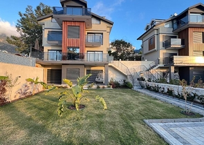 Neue 4+1-Villa in Fethiye 