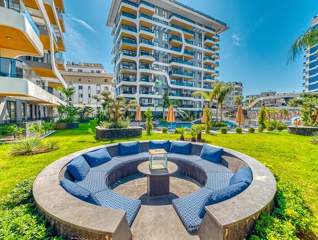 Neues Luxusprojekt mit überdachten Parkplätzen im Stadtteil Tosmur