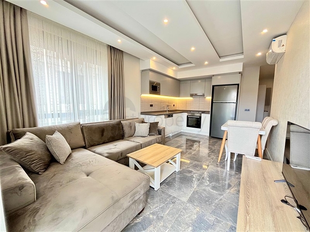 Wir bieten Ihnen das Projekt eines Komplexes mit Infrastruktur im Zentrum von Alanya an