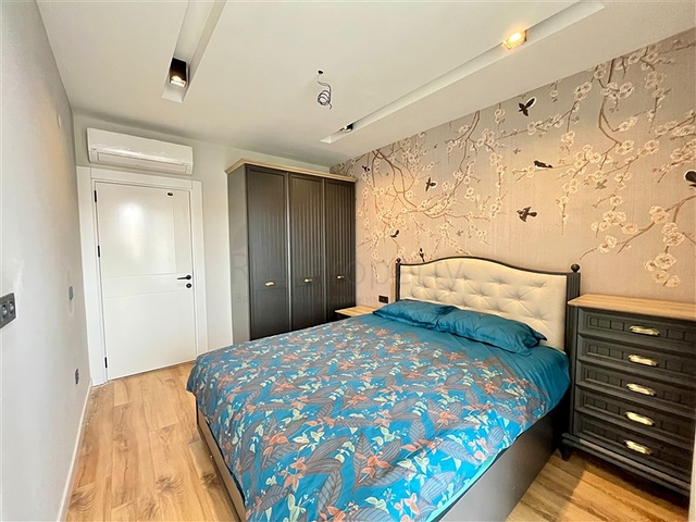 Wir bieten Ihnen das Projekt eines Komplexes mit Infrastruktur im Zentrum von Alanya an