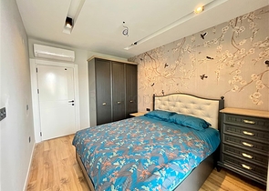 Wir bieten Ihnen das Projekt eines Komplexes mit Infrastruktur im Zentrum von Alanya an