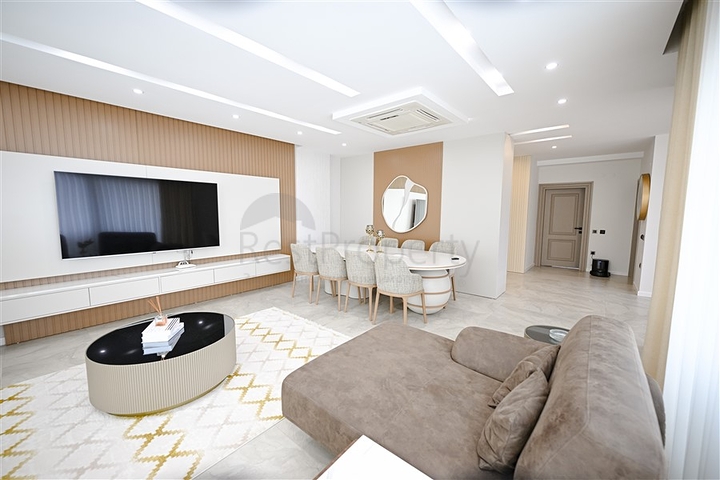 Villa in einzigartiger Lage im Herzen von Alanya