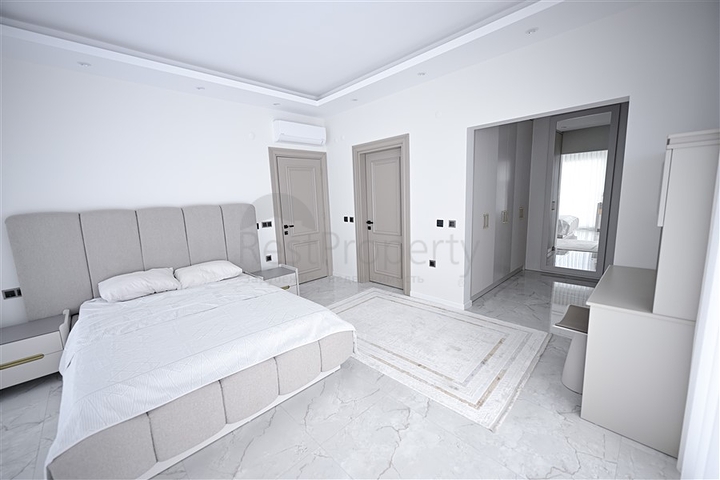 Villa in einzigartiger Lage im Herzen von Alanya