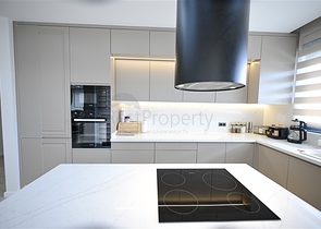 Villa in einzigartiger Lage im Herzen von Alanya