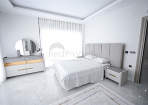 Villa in einzigartiger Lage im Herzen von Alanya