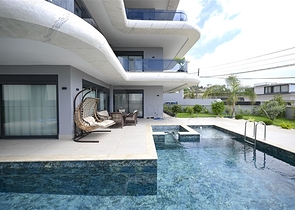 Villa in einzigartiger Lage im Herzen von Alanya