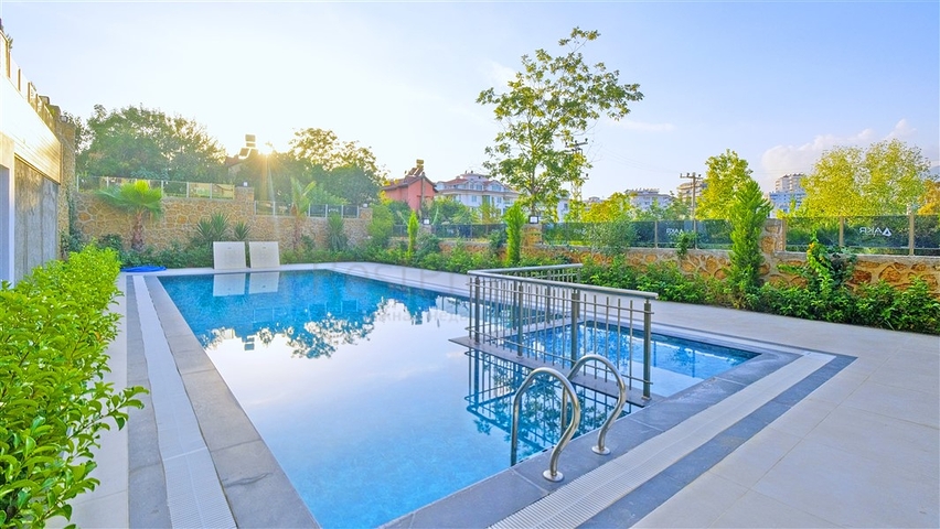 Neues Projekt im Bezirk Kestel, 750 m vom Meer entfernt