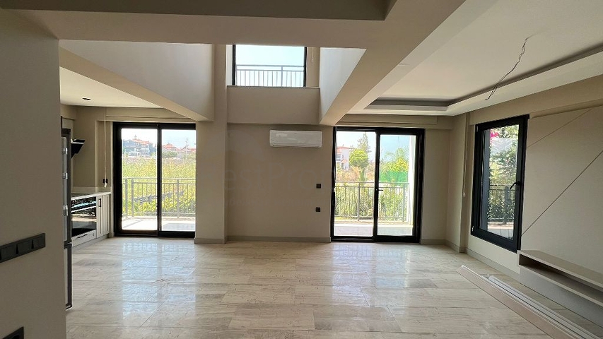 Villa mit 3+1 Grundrissen in Fethiye 