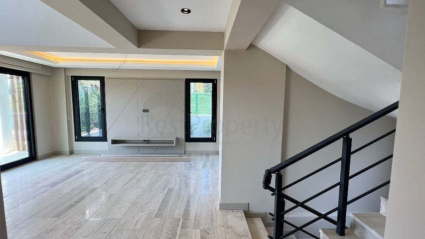 Villa mit 3+1 Grundrissen in Fethiye 