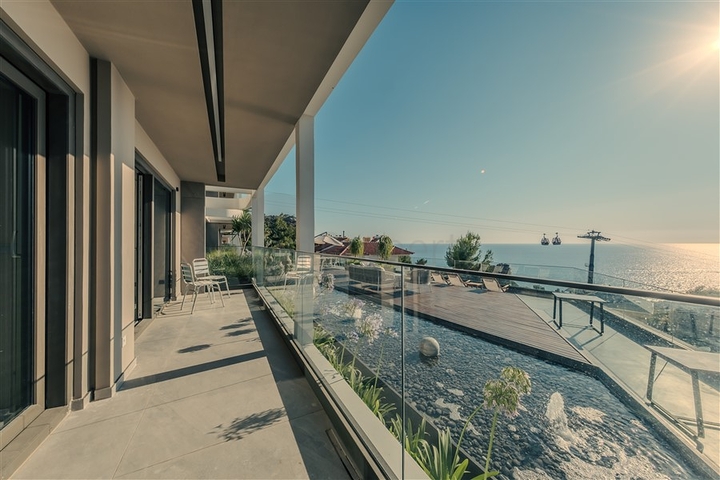 Premium-Komplex am Fuße der Festung in Alanya