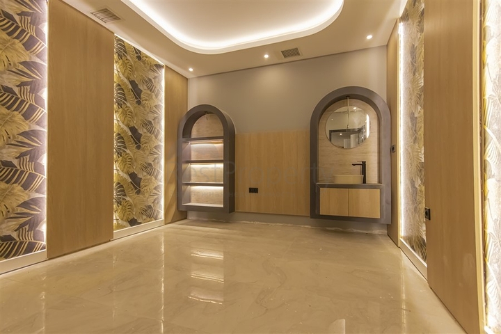 1+1 in einem Business Class Komplex im Stadtteil Demirtas 