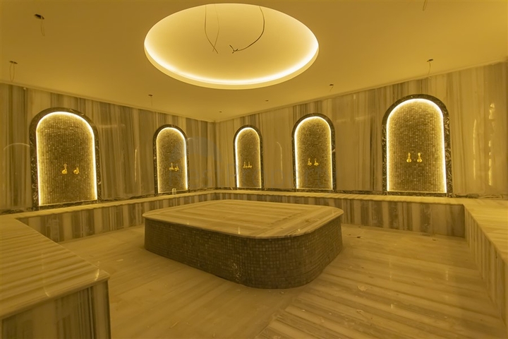 1+1 in einem Business Class Komplex im Stadtteil Demirtas 