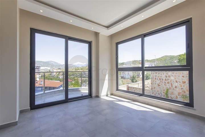 1+1 in einem Business Class Komplex im Stadtteil Demirtas 