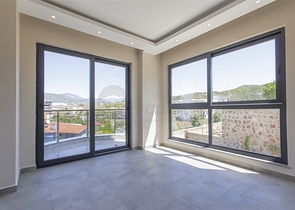 1+1 in einem Business Class Komplex im Stadtteil Demirtas 