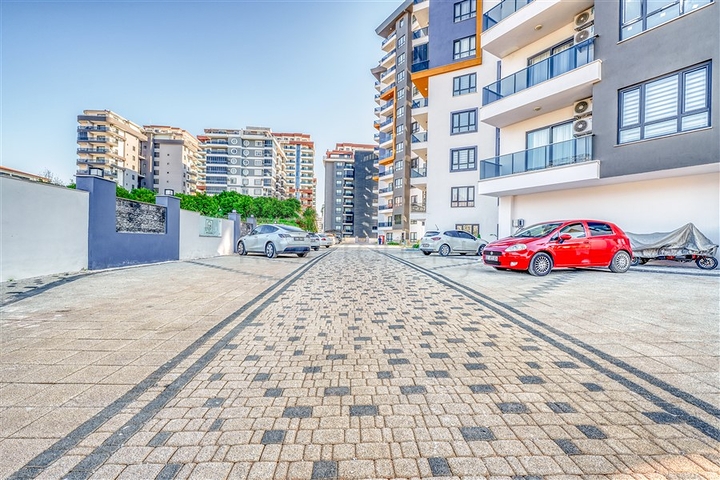 Geräumige 2+1 Wohnung im Stadtteil Mahmutlar