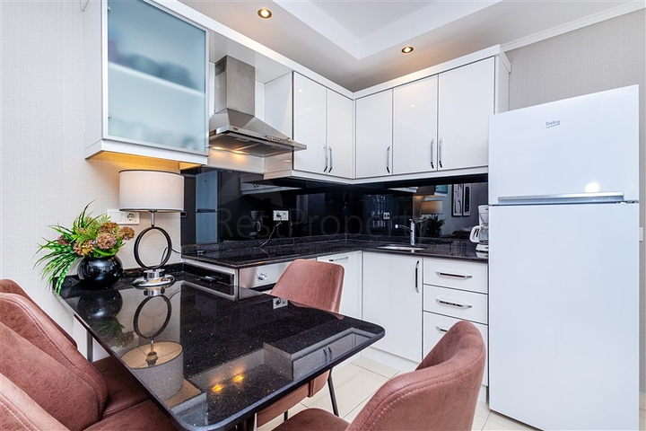 1+1-Wohnung, 250 Meter vom Kleopatra-Strand entfernt