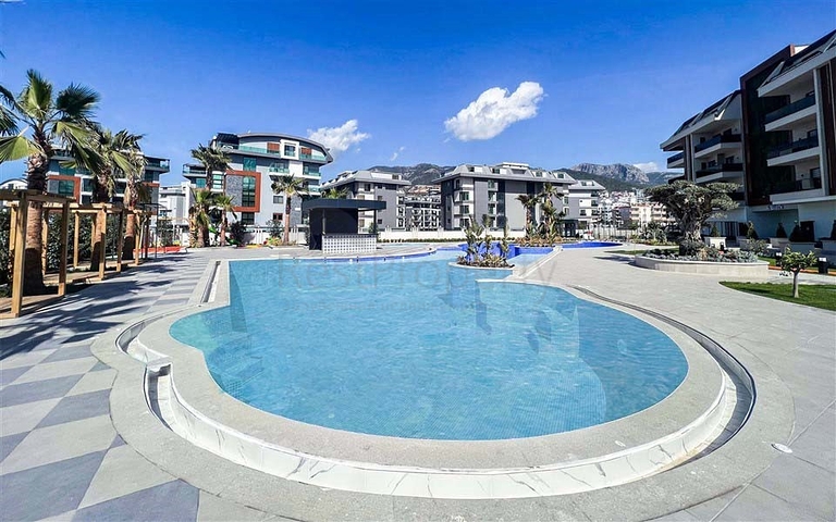 Wohnung 2+1 in einem Komplex mit Infrastruktur in der Nähe von Oba