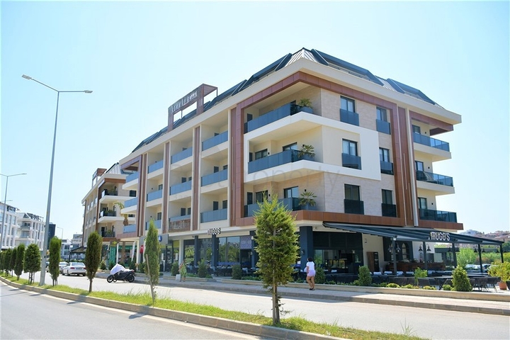 Wohnung 2+1 in einem Komplex mit Infrastruktur in der Nähe von Oba