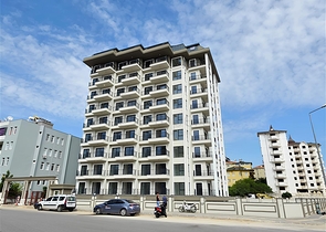 1+1 in einem modernen Komplex im Bezirk Oba