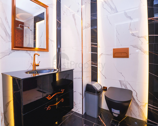 Wohnung in einem Premium-Komplex in der ersten Zeile 