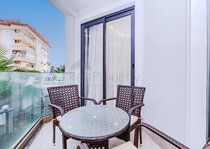 Wohnung in einem Premium-Komplex in der ersten Zeile 