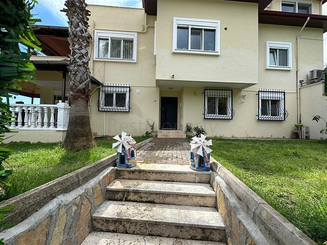 Villa 2+1 für ein ruhiges und gemessenes Leben