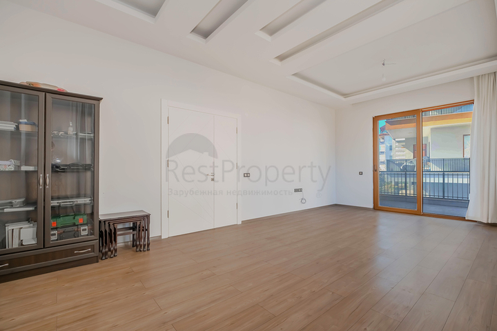 Geräumige 3+1-Wohnung in einer der besten Gegenden von Alanya – Beide