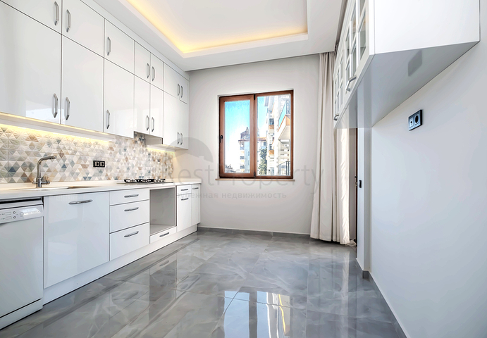 Geräumige 3+1-Wohnung in einer der besten Gegenden von Alanya – Beide