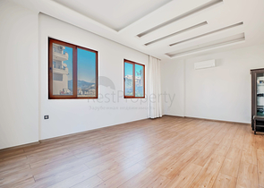 Geräumige 3+1-Wohnung in einer der besten Gegenden von Alanya – Beide