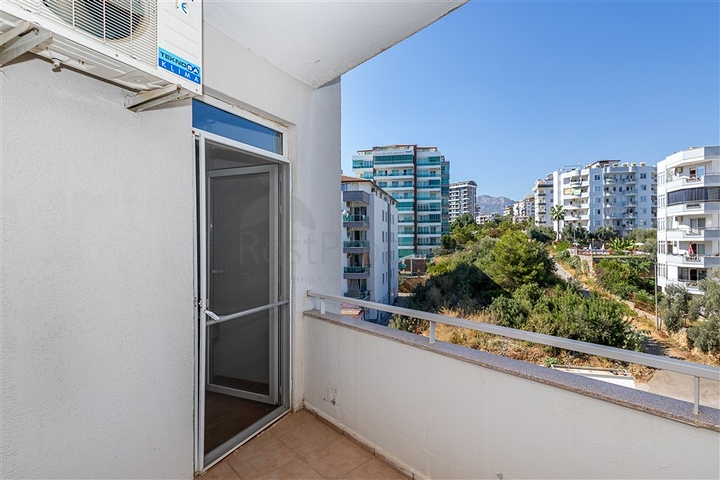 2+1 Wohnung am Ufer des Flusses Dimchai