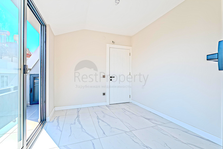 Penthouse 2+1 50m vom Kleopatra-Strand entfernt