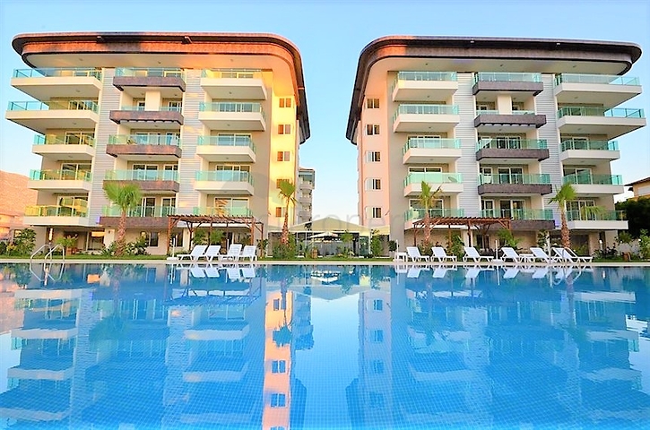 1+1 Apartment direkt am Strand