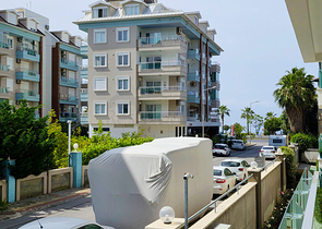 1+1 Apartment direkt am Strand