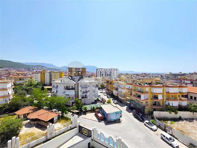 Apartment mit 1+1 Meerblick im Zentrum von Alanya