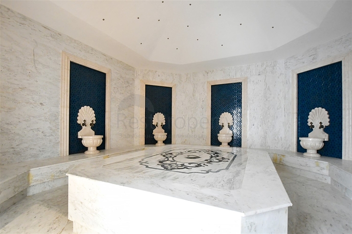 3+1 Wohnung in einem Luxus-Komplex mit Familienkonzept