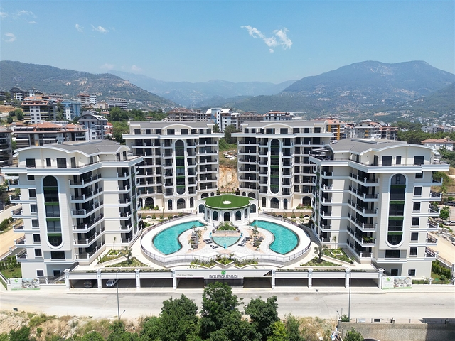 Geräumige 4+1-Wohnung in ausgezeichneter Lage in Oba/Alanya
